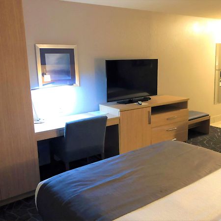Best Western Eau Claire South Экстерьер фото