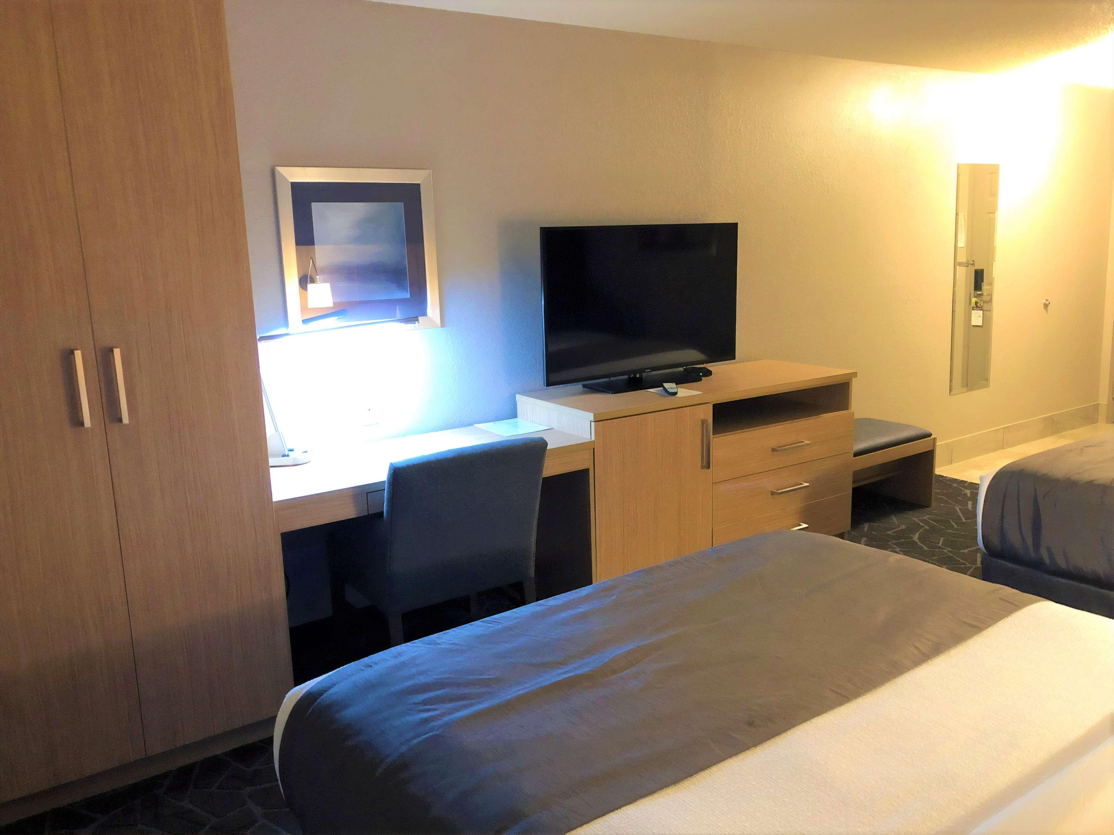 Best Western Eau Claire South Экстерьер фото