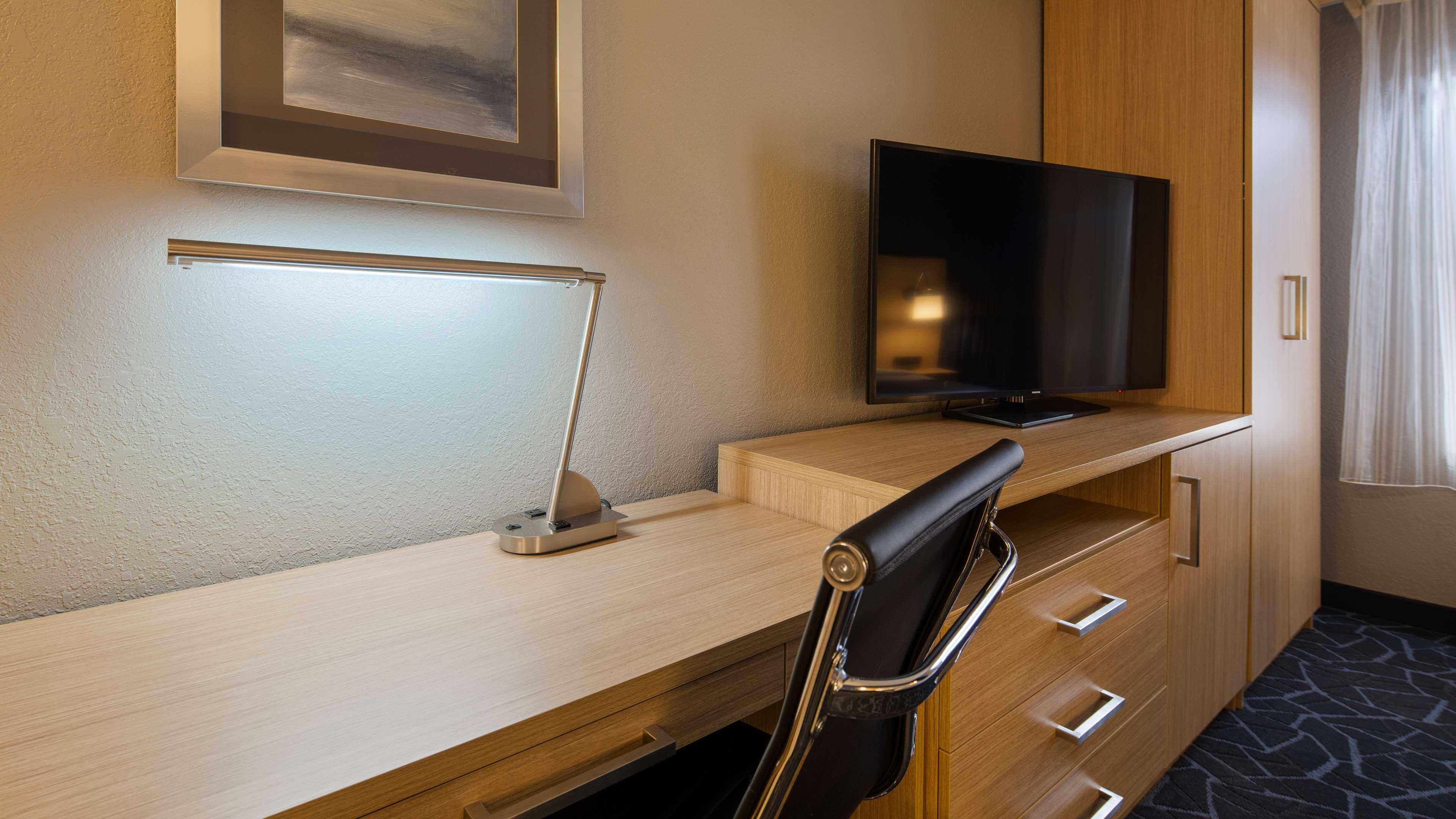 Best Western Eau Claire South Экстерьер фото