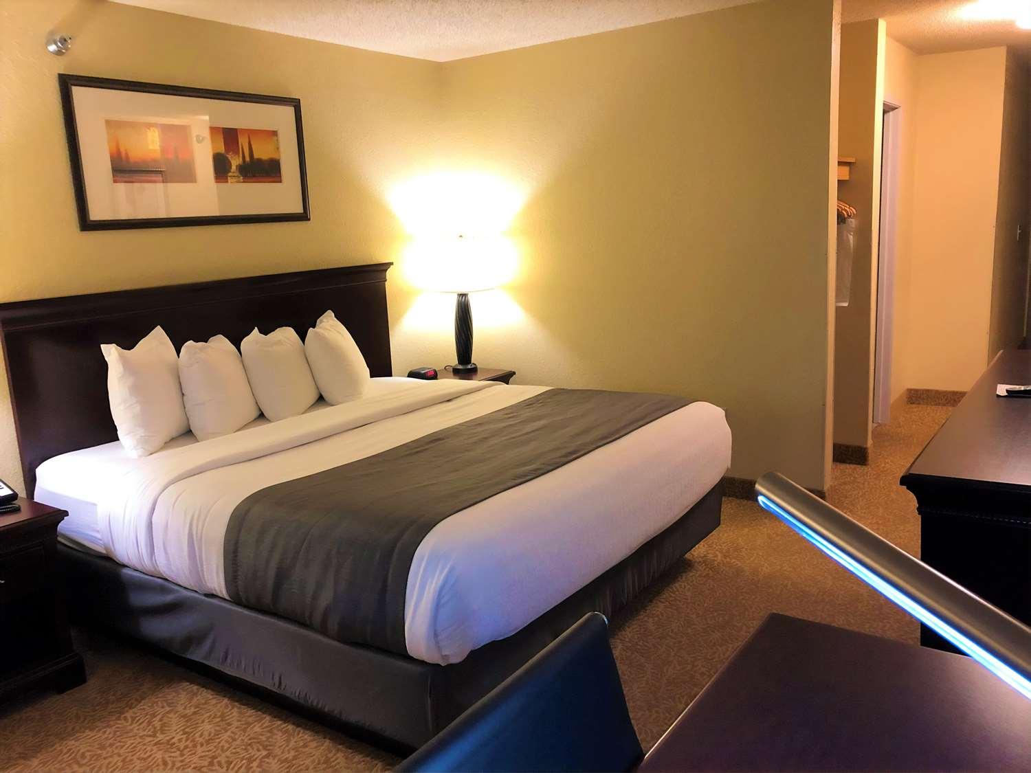 Best Western Eau Claire South Экстерьер фото
