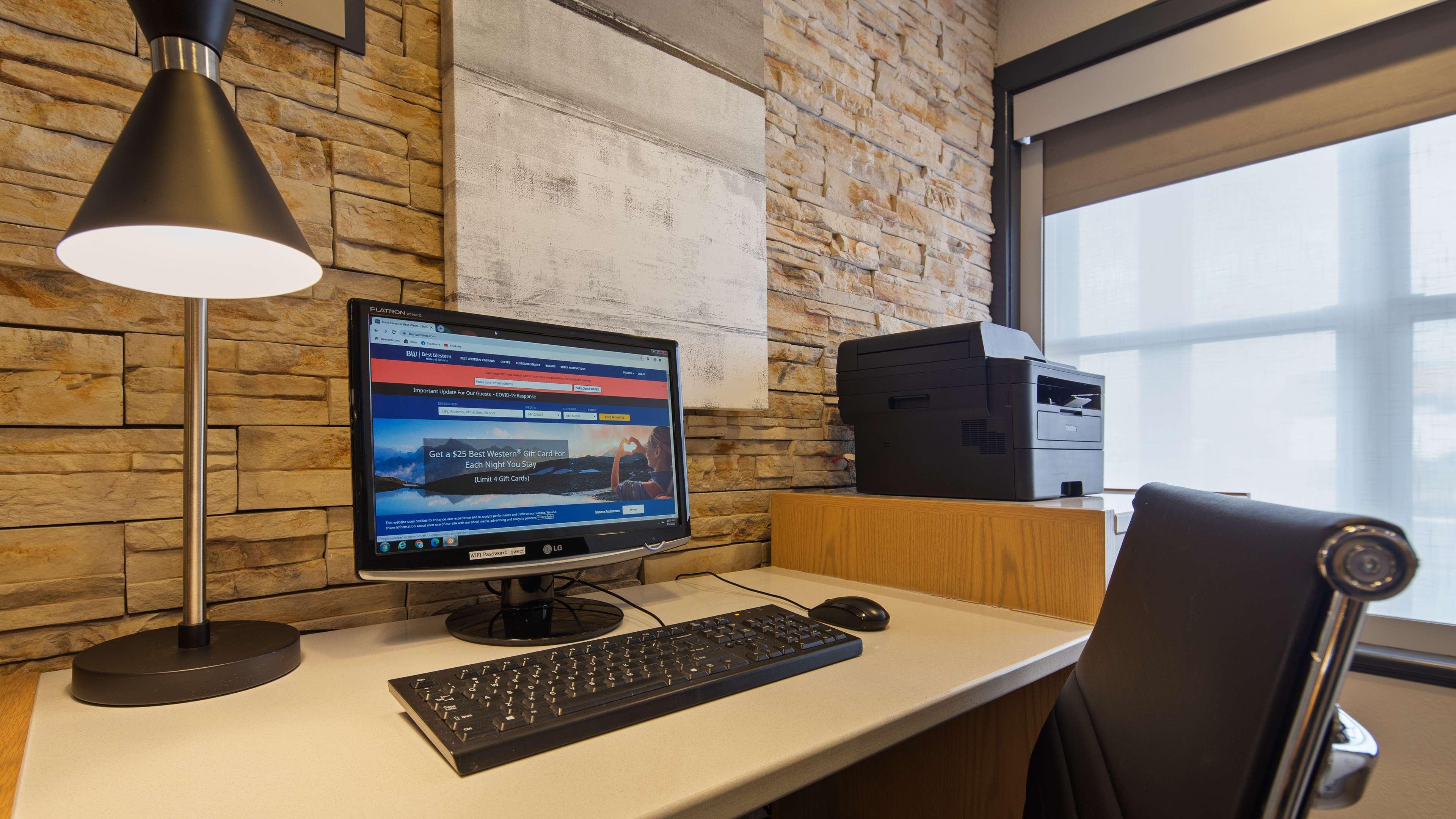 Best Western Eau Claire South Экстерьер фото